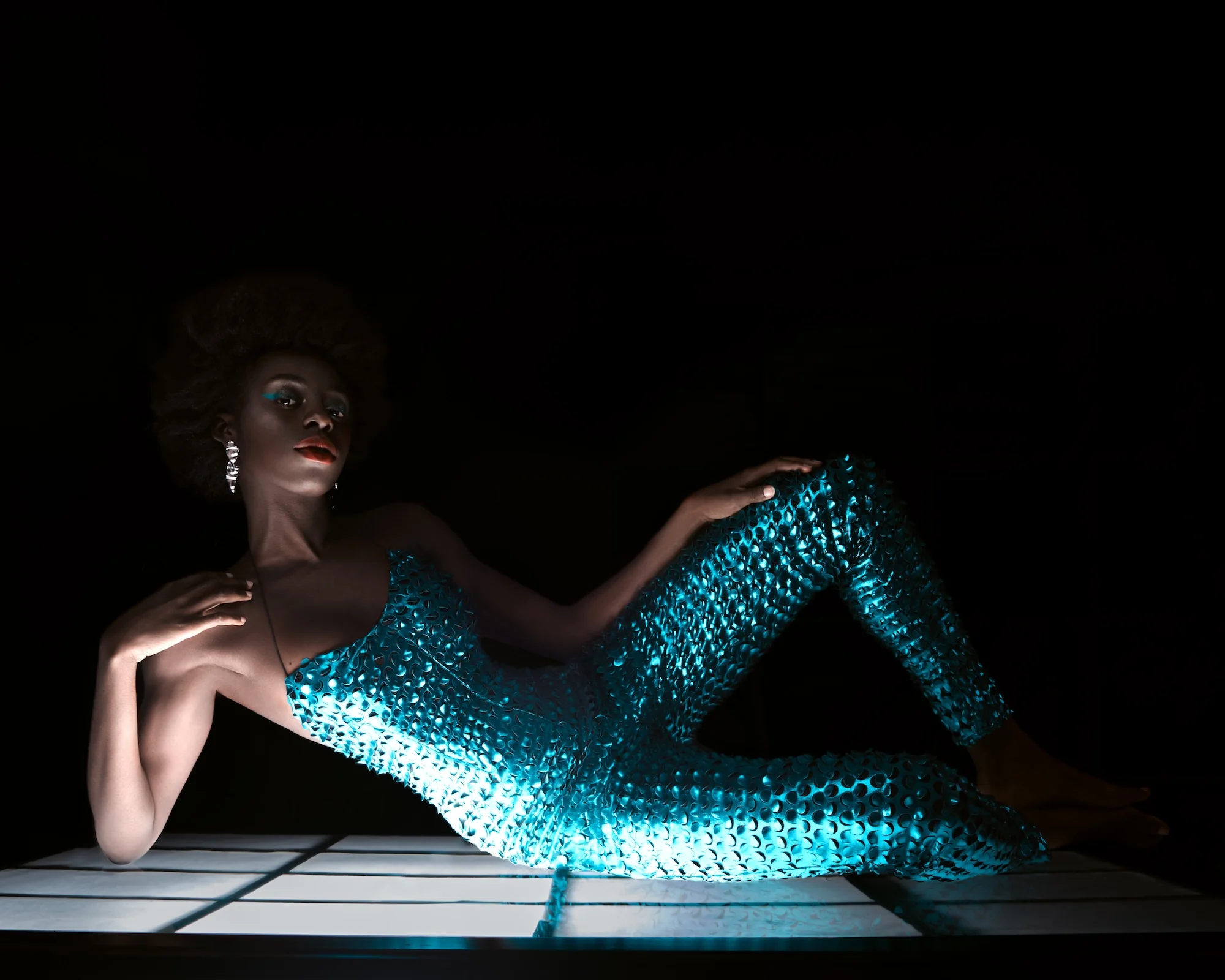 Sesión ampliada de fotografía de moda en estudio en Madrid
